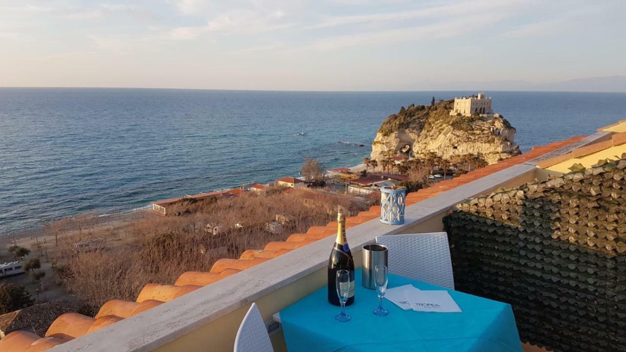 Bed and Breakfast Nereide Тропеа Екстер'єр фото